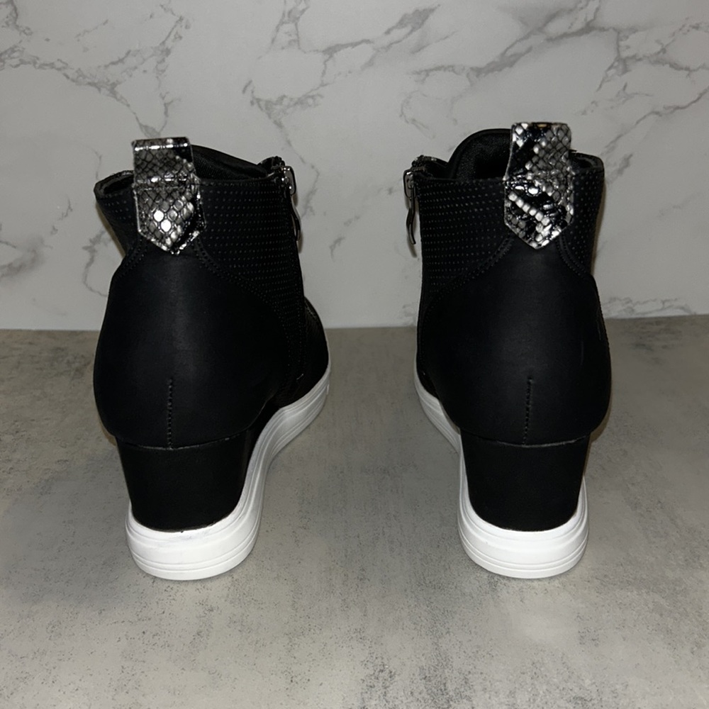 Katliu Animal Print Platform Wedge Sneakers - Picture 9 of 10
